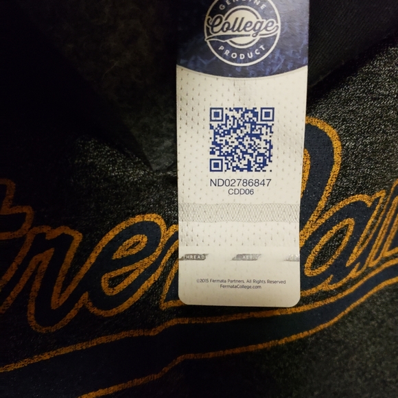 Authentic College-Product- Notre Dame pullover Hoody- Med-new with tags - Picture 5 of 10